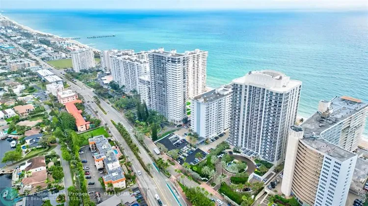 L'Ambiance #1003 image #28