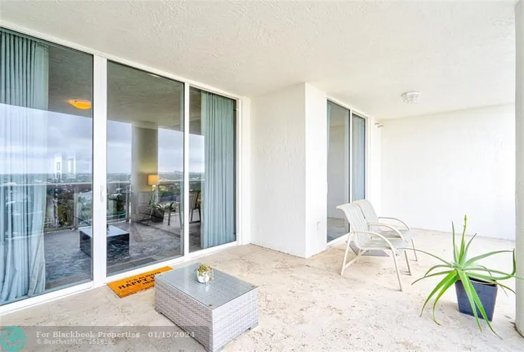 L'Ambiance #1003 image #46