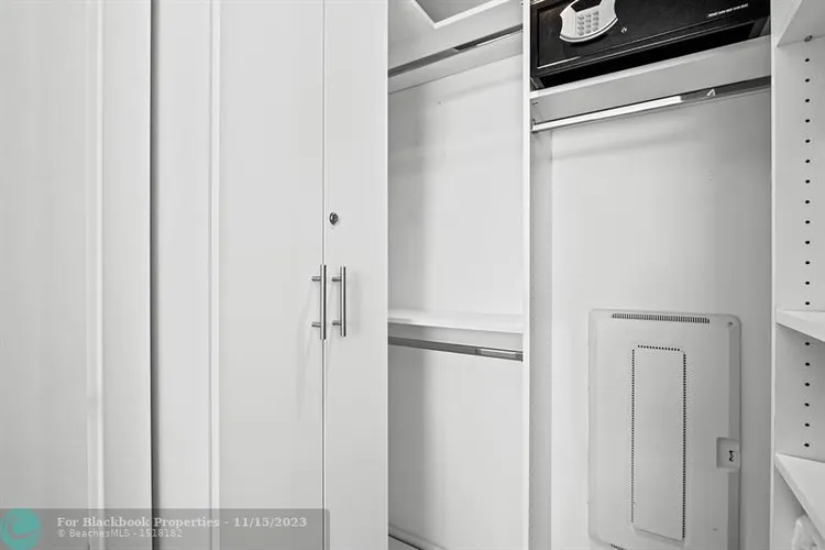 Tiffany House #712 image #11