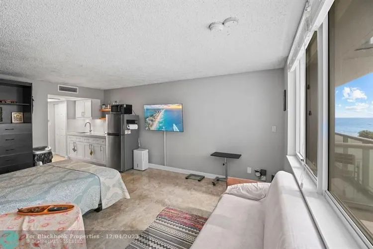 Aventura Beach Club #201 image #25