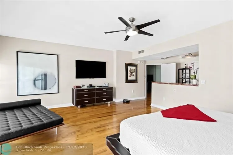 Venezia Las Olas #1402 image #14