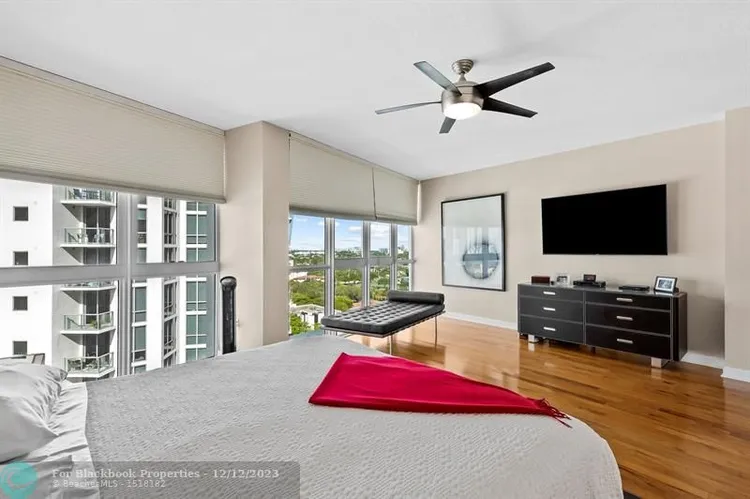 Venezia Las Olas #1402 image #15