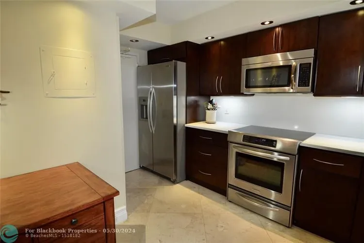 Playa Del Mar #1803 image #10