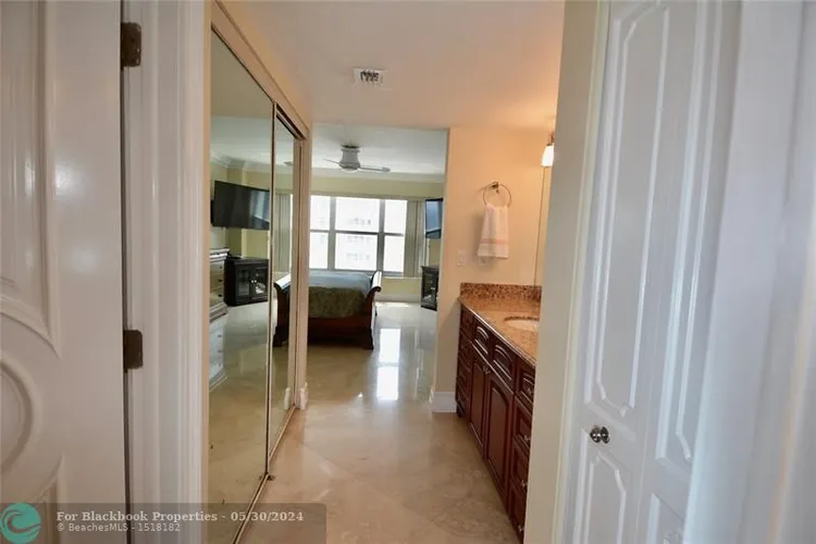 Playa Del Mar #1803 image #20