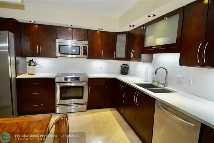 Playa Del Mar #1803 image #9