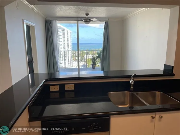 The Tides at Bridgeside Square #1417 image #10