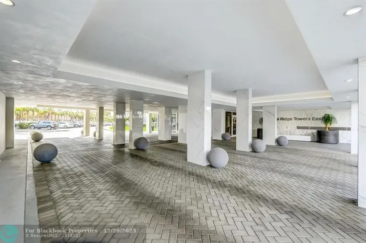 Coral Ridge Towers East #1119 image #28