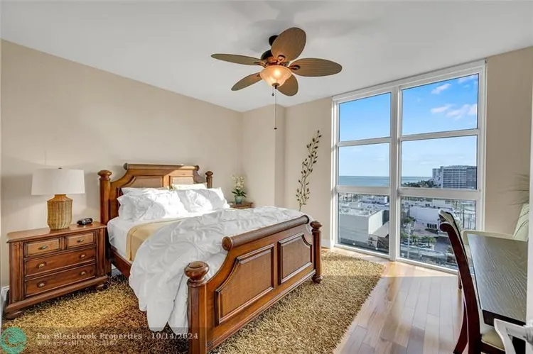 Las Olas Beach Club #1001 image #22