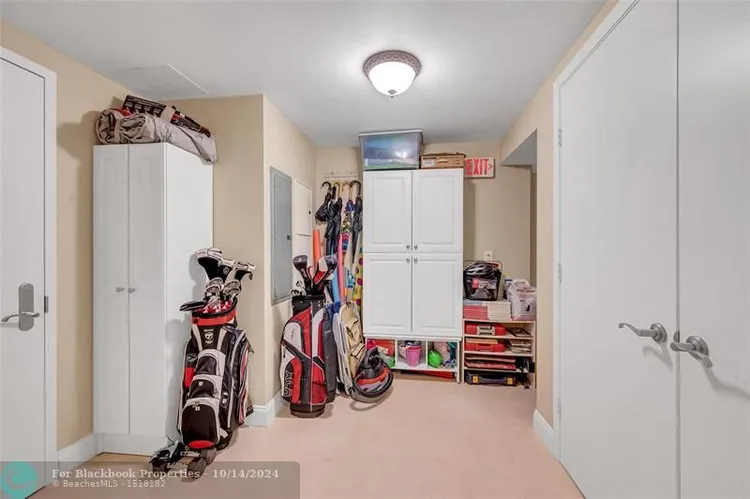 Las Olas Beach Club #1001 image #26