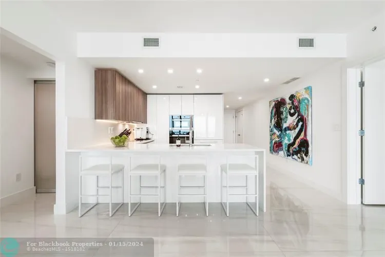 Sabbia Beach #703 image #8