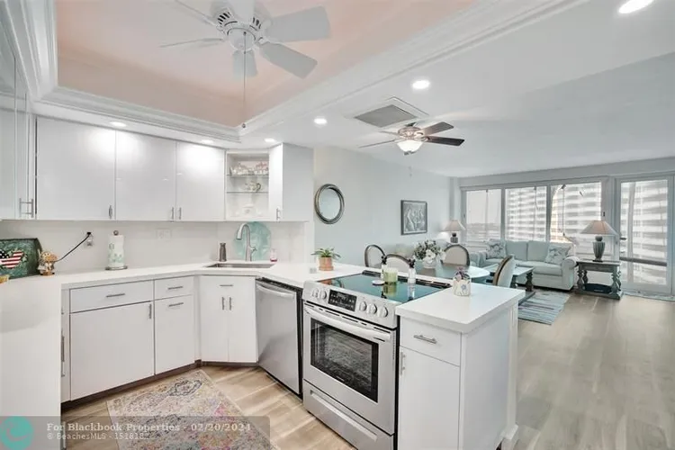 Coral Ridge Towers #803 image #20