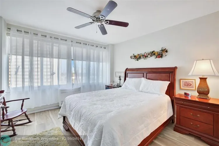 Coral Ridge Towers #803 image #25