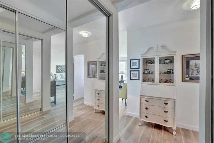 Coral Ridge Towers #803 image #9