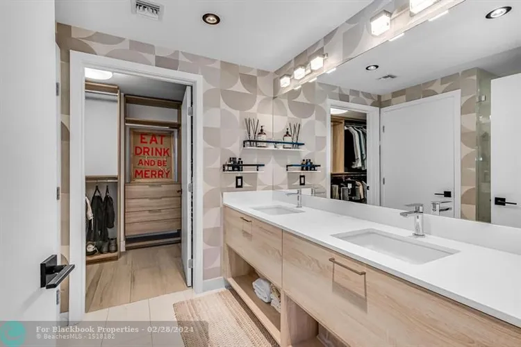 The Harbour #1015 image #14