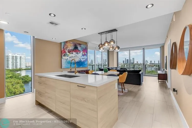 The Harbour #1015 image #6