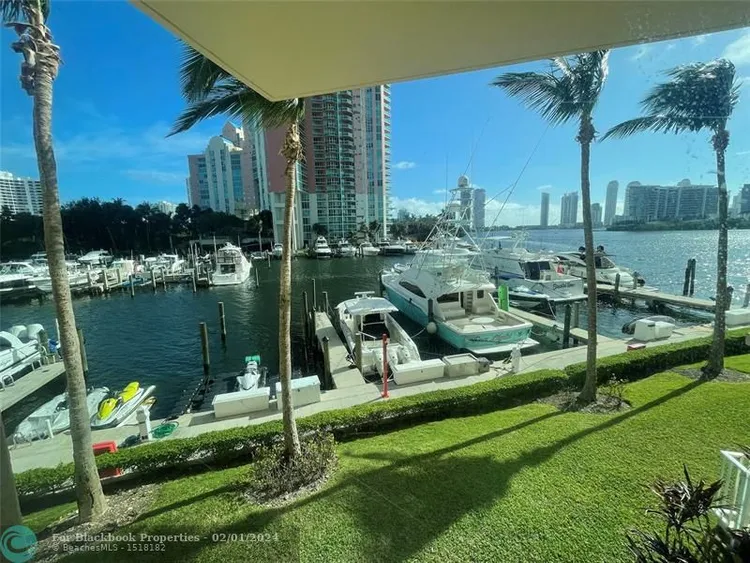 Aventura Marina II #TH13 image #32