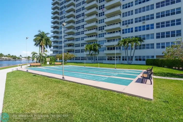 Coral Ridge Towers North #1402 image #32
