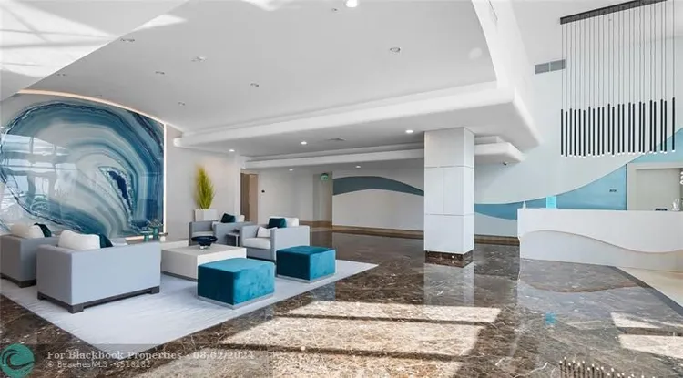 La Rive #401 image #21