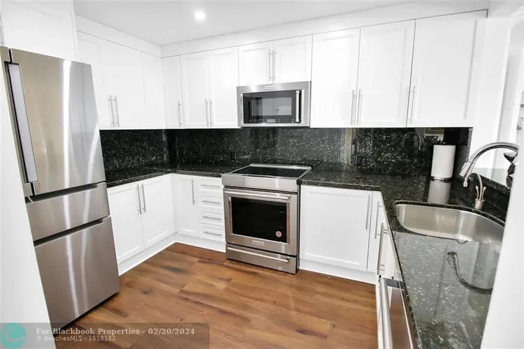 The Atlantic Hotel #1501 image #11