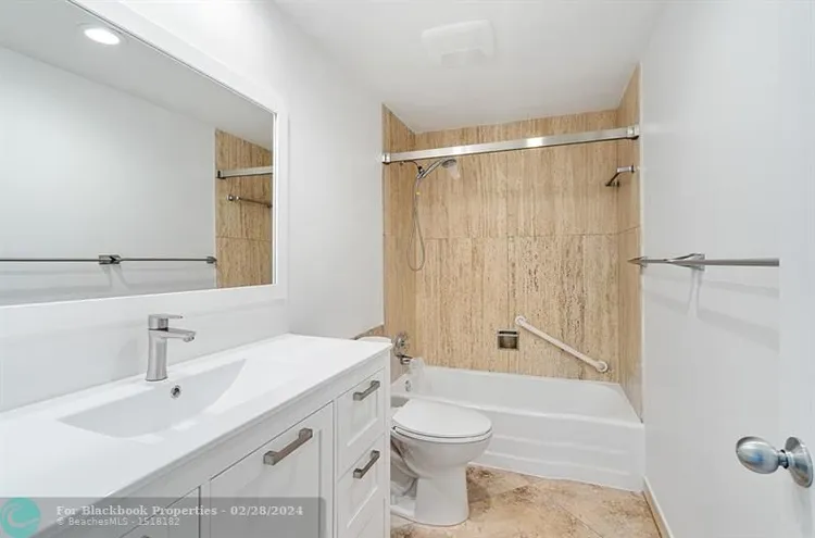 Coral Ridge Towers North #108 image #10