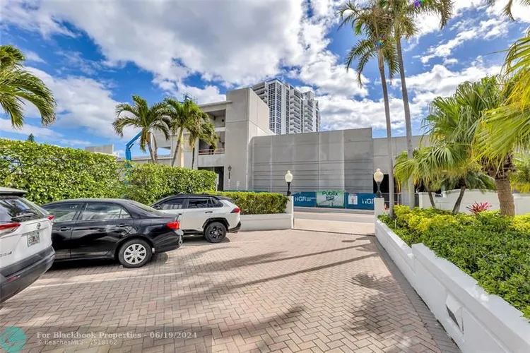 Berkley South #8G image #36