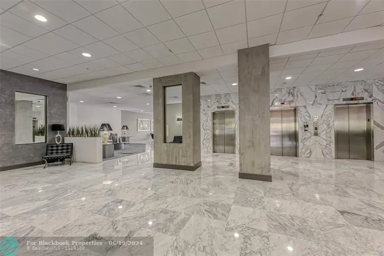 Berkley South #8G image #38