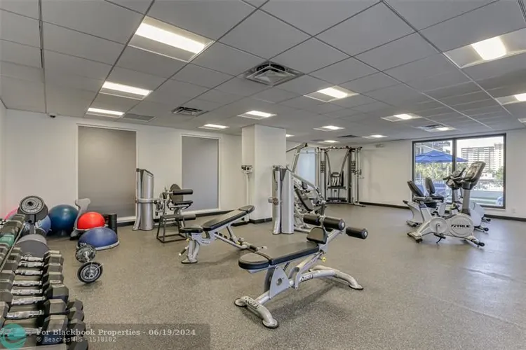 Berkley South #8G image #40