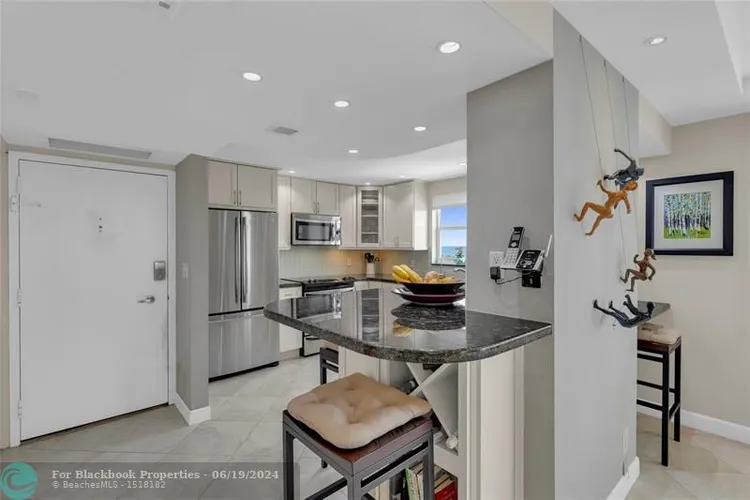 Berkley South #8G image #8