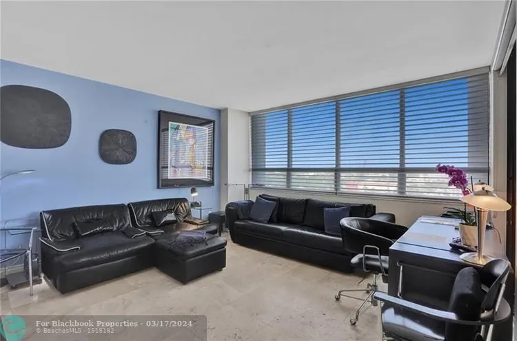 Jockey Club III #1256 image #6