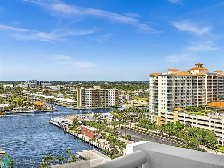 Vantage View #1705 image #8