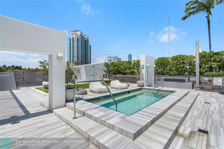 Marea #205 image #26