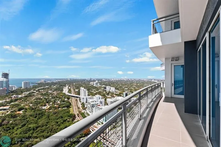 Infinity at Brickell #3800 image #10