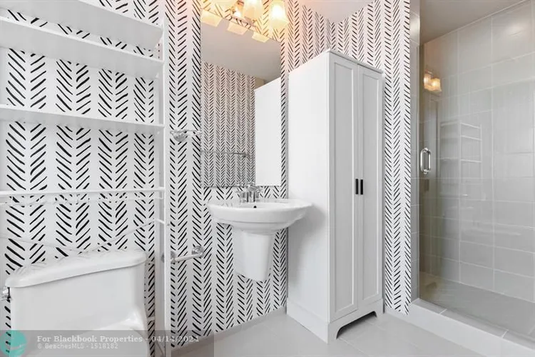 Infinity at Brickell #3800 image #19