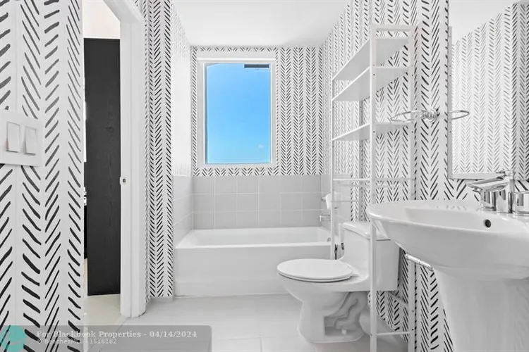 Infinity at Brickell #3800 image #20