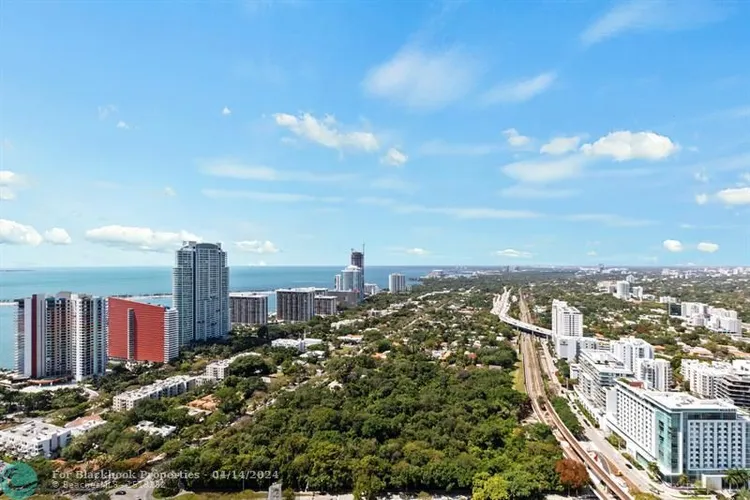 Infinity at Brickell #3800 image #9