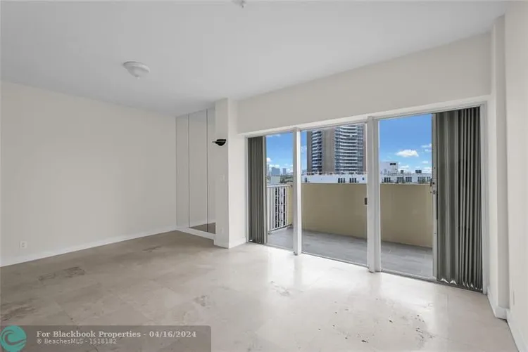 Clipper #9J image #12