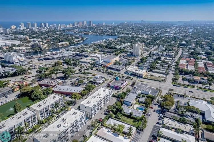 Galleria Lofts #101 image #26