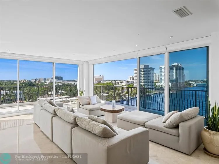 La Cascade #701 image #29