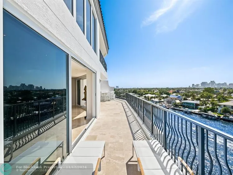 La Cascade #701 image #34