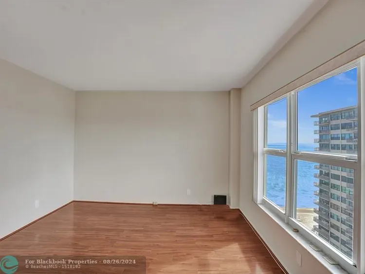 Regency Towers #1406 image #17