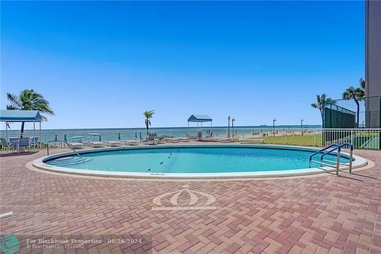 Regency Towers #1406 image #42