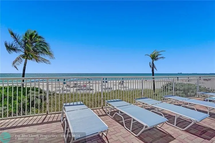 Regency Towers #1406 image #45