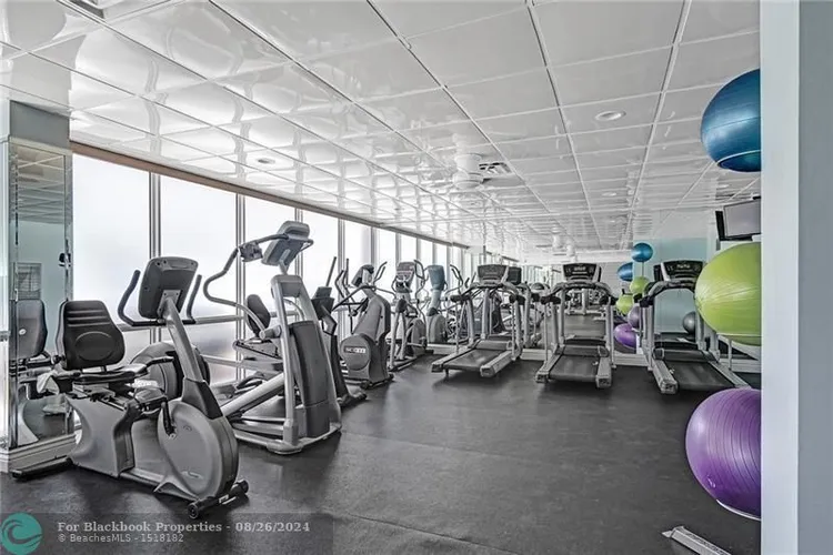 Regency Towers #1406 image #46