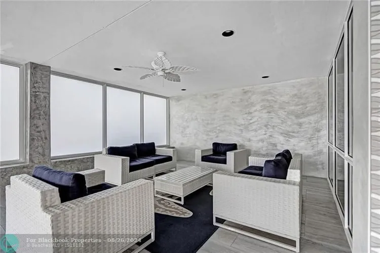 Regency Towers #1406 image #53