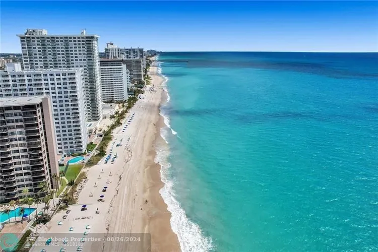 Regency Towers #1406 image #63