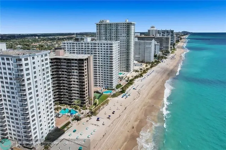 Regency Towers #1406 image #64