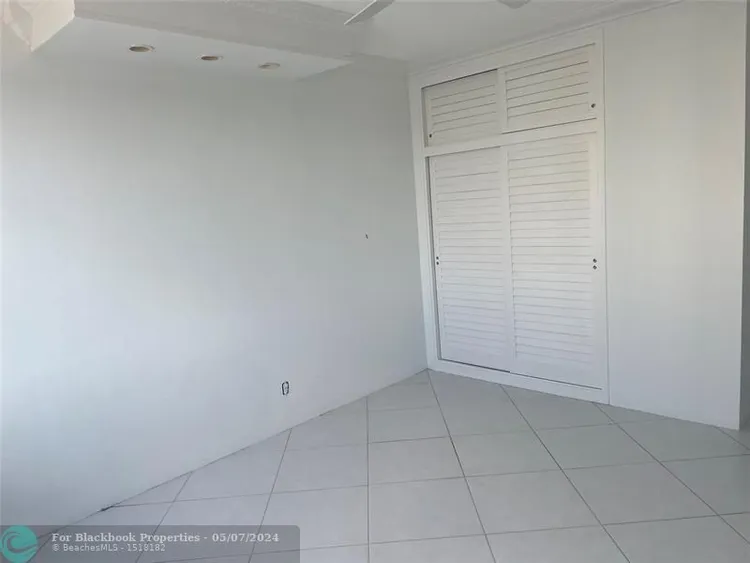 Coral Ridge Towers #601 image #13