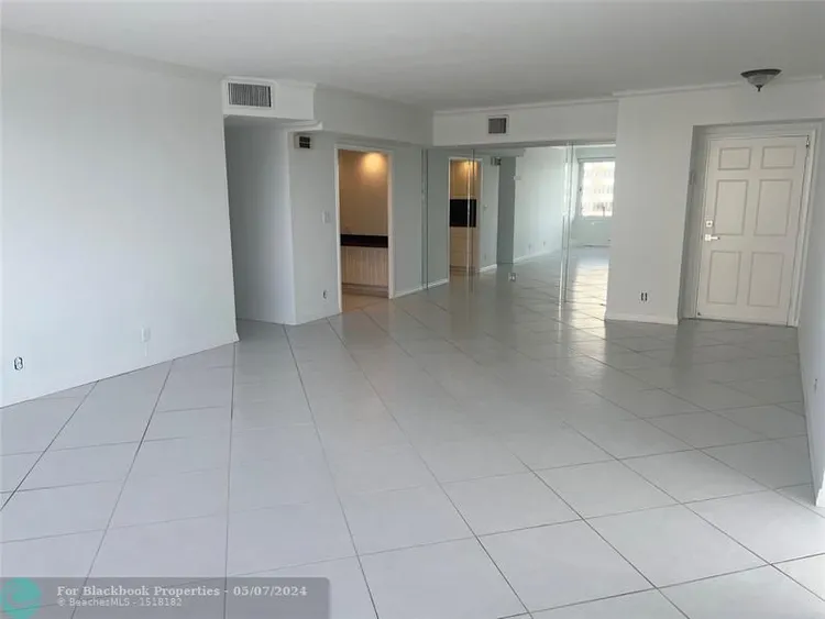 Coral Ridge Towers #601 image #6