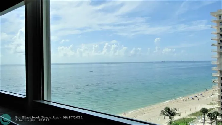 Galt Towers #10S image #18