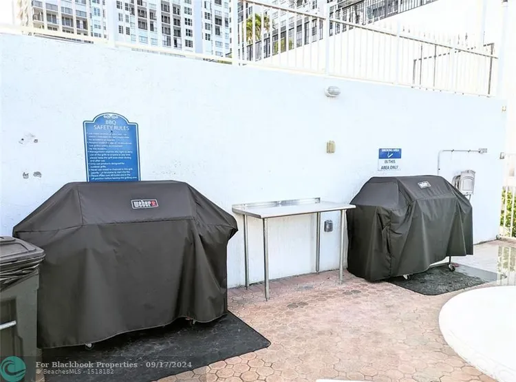 Galt Towers #10S image #24